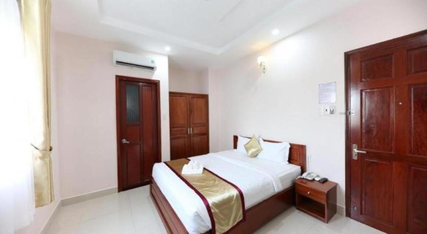 Thuan Hai Hotel Дуонг-Донг Экстерьер фото