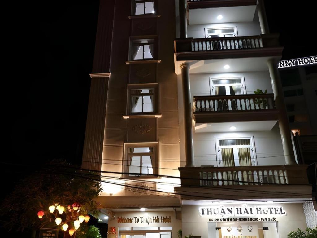 Thuan Hai Hotel Дуонг-Донг Экстерьер фото