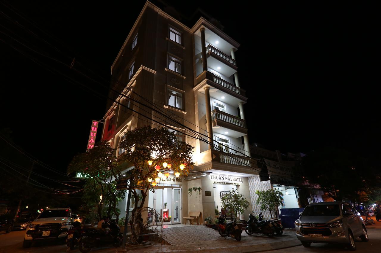 Thuan Hai Hotel Дуонг-Донг Экстерьер фото