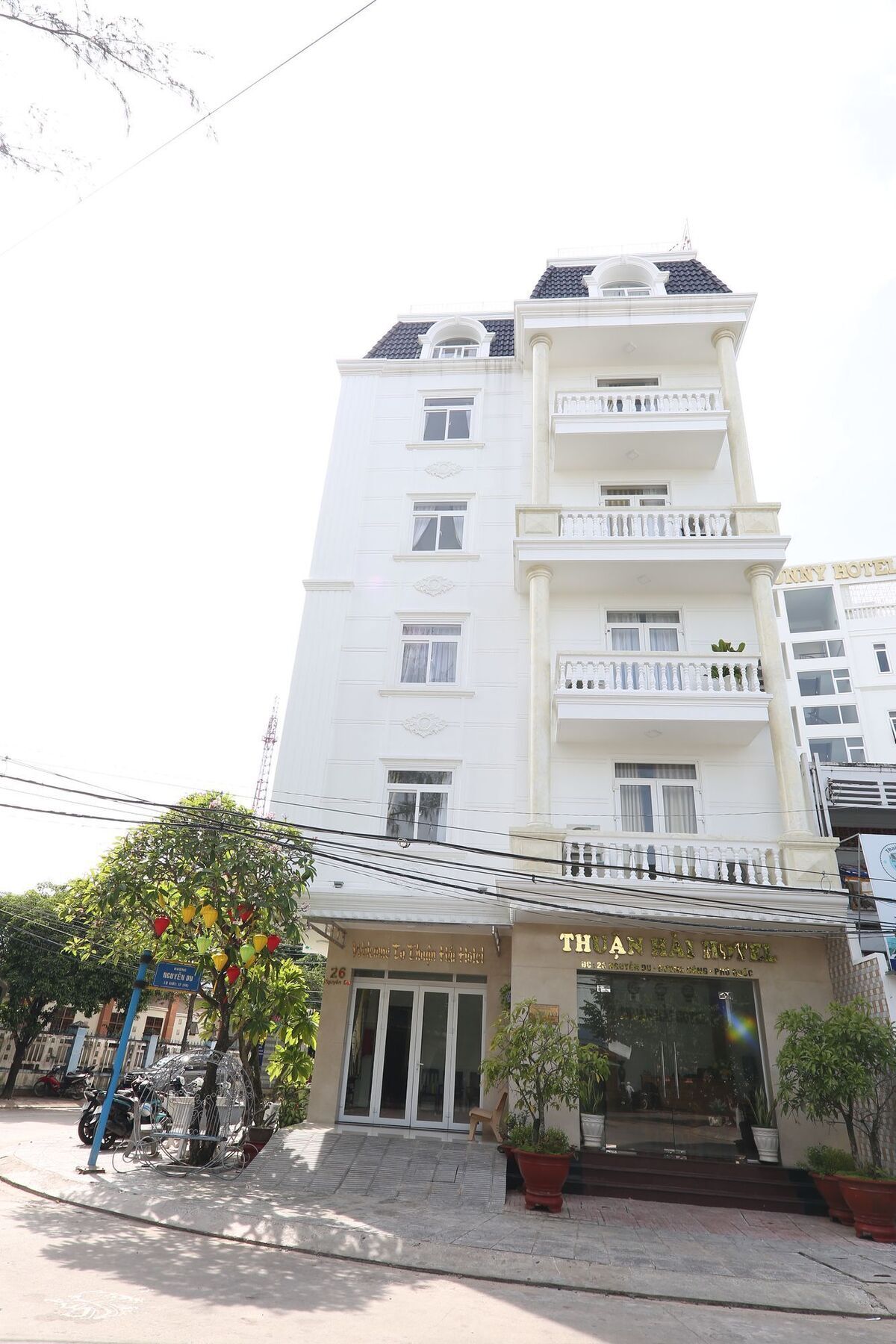 Thuan Hai Hotel Дуонг-Донг Экстерьер фото